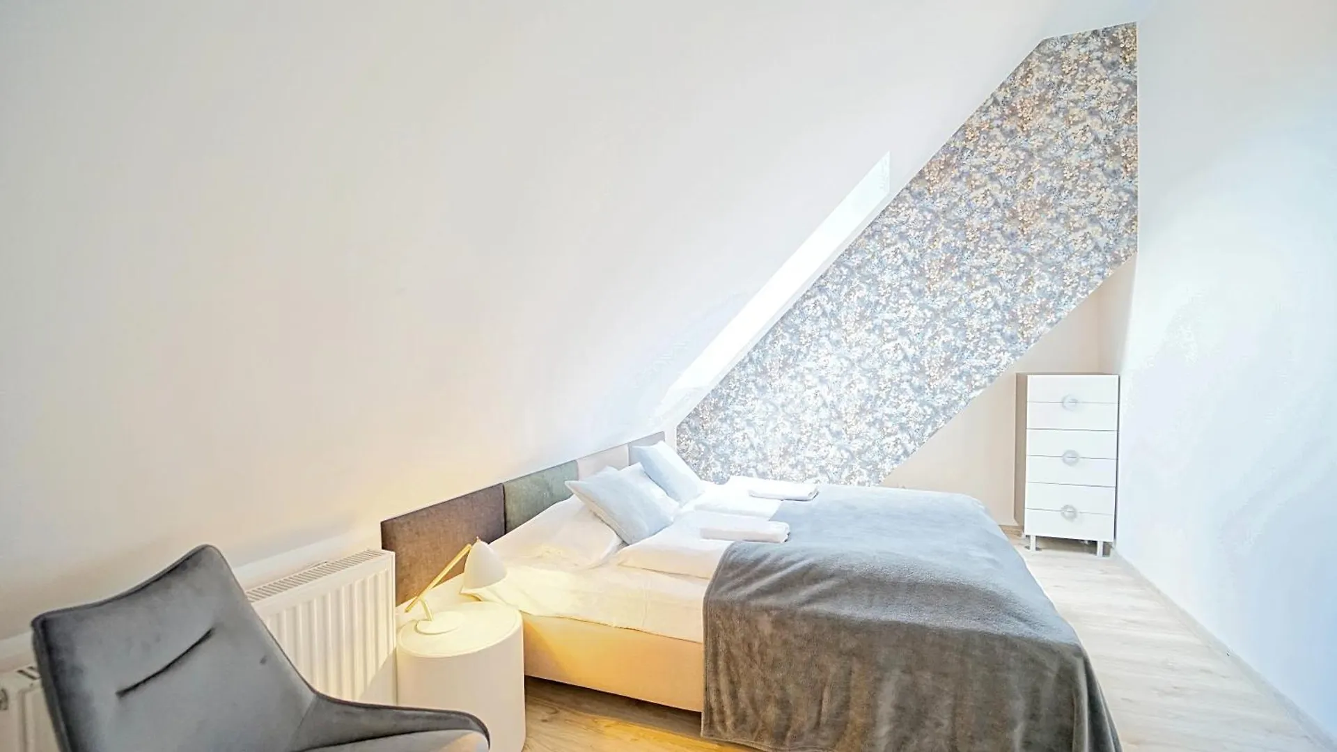 Apartamenty Everysky - Komuny Paryskiej Karpacz Apartmán